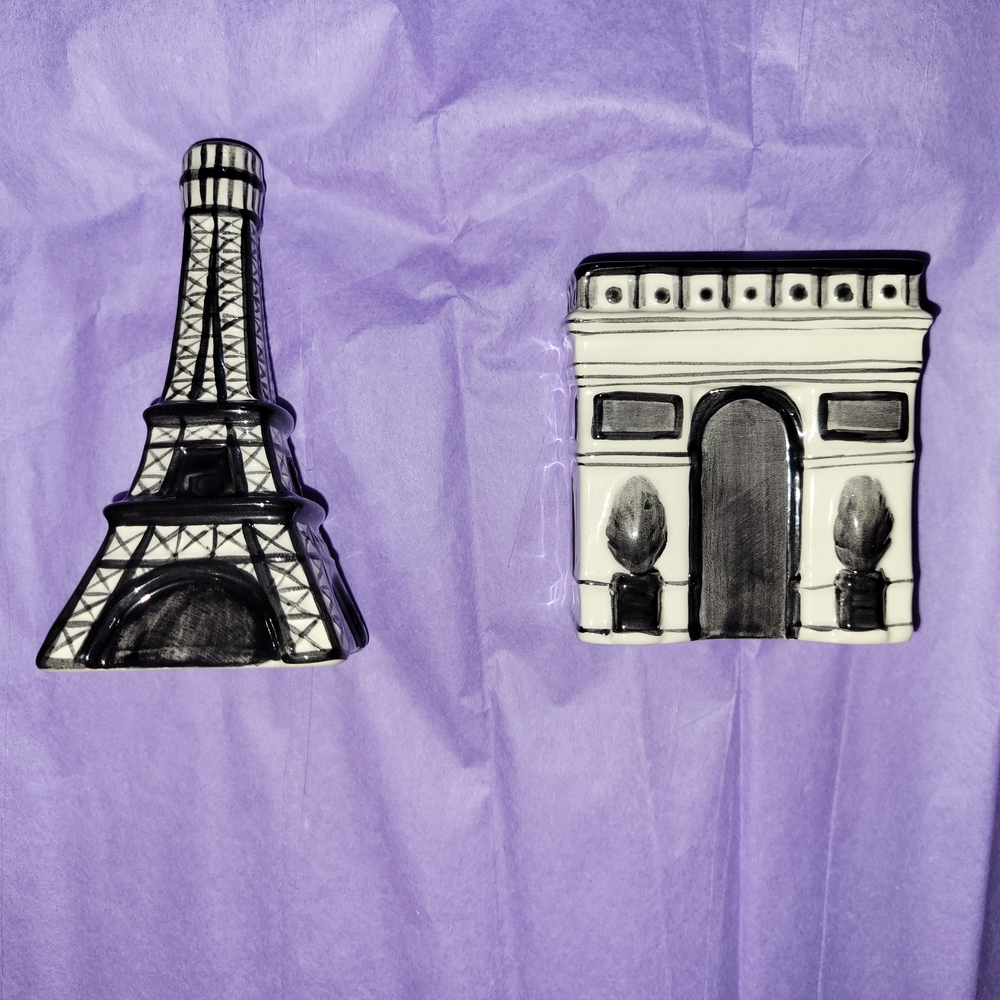 Black and White Eiffel Tower And L'Arc De Triomphe Parisian Ceramic Salt&Pepper